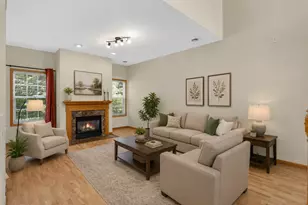 6869 Folkestone Rd, Apple Valley, MN 55124 - Photo 8