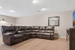 9644 Tree Farm Rd, Eden Prairie, MN 55347 - Photo 44