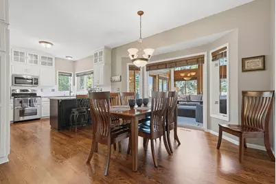 9644 Tree Farm Road, Eden Prairie, MN 55347 - Photo 10