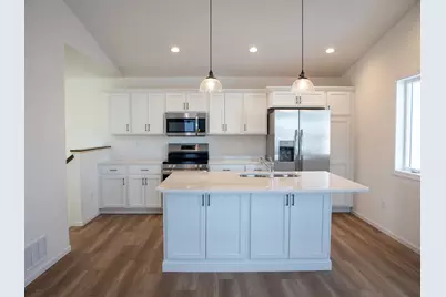 2932 74 Bypass S, Fargo, ND 58104 - Photo 2
