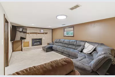 130 Half Moon Road, Wells, MN 56097 - Photo 10