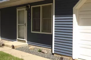 870 W Village Circle SE, Rochester, MN 55904 - Photo 2