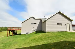 818 Augusta Ave, Zumbrota, MN 55992 - Photo 36