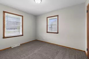 1633 Sherwood Ave, Saint Paul, MN 55106 - Photo 18