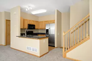 6833 Pine Crest Trail S, Cottage Grove, MN 55016 - Photo 4