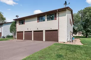 6600 84th Ct N, Brooklyn Park, MN 55445 - Photo 4