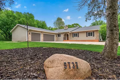 5737 N Highlands Court, Lake Elmo, MN 55042 - Photo 2