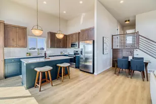 6722 Selkirk Dr S, Fargo, ND 58104 - Photo 8