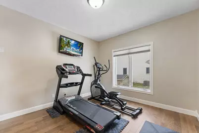 6453 Oxford Road N, Shakopee, MN 55379 - Photo 32