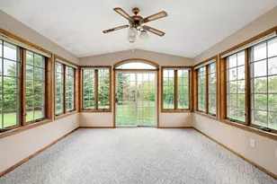307 14th Pl NW, Austin, MN 55912 - Photo 6