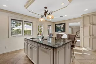 301 22nd St NW, Austin, MN 55912 - Photo 14
