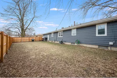 704 Washington Avenue, Fairmont, MN 56031 - Photo 38