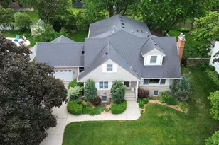 7109 Heatherton Trail, Edina, MN 55435 - Photo 4