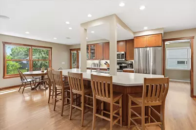 7109 Heatherton Trail, Edina, MN 55435 - Photo 14