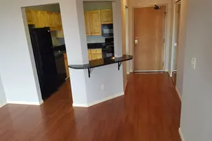 78 10th St E, Saint Paul, MN 55101 - Photo 6