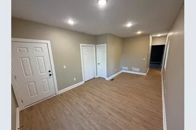 892 4th Street E, Saint Paul, MN 55106 - Photo 6