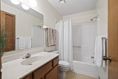 4061 Maureen Drive NE #204NE, Columbia Heights, MN 55421 - Photo 16