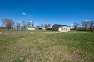 1017 E Kings Hill Rd, Hewitt, MN 56453 - Photo 8