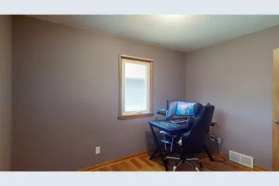 107 9th Avenue NE, Dodge Center, MN 55927 - Photo 16