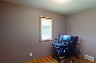 107 9th Ave NE, Dodge Center, MN 55927 - Photo 16