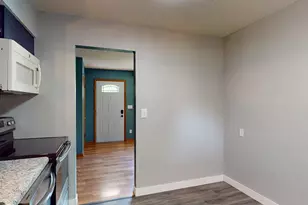 107 9th Ave NE, Dodge Center, MN 55927 - Photo 10