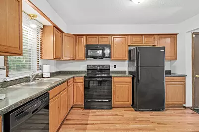 6748 81st Avenue N, Brooklyn Park, MN 55445 - Photo 6
