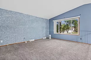 6748 81st Ave N, Brooklyn Park, MN 55445 - Photo 14