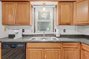 6748 81st Ave N, Brooklyn Park, MN 55445 - Photo 4