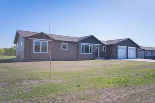 352 Halfaday Dr, Sauk Centre Township, MN 56378 - Photo 2
