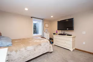906 14th St N, Moorhead, MN 56560 - Photo 22