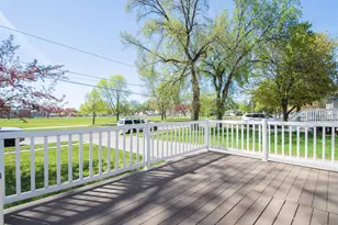 906 14th St N, Moorhead, MN 56560 - Photo 44