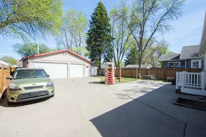906 14th Street N, Moorhead, MN 56560 - Photo 34