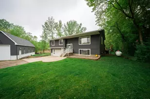 2590 Horizon Hills Rd, Willmar, MN 56201 - Photo 6