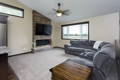 7956 325th Avenue NW, Princeton, MN 55371 - Photo 6