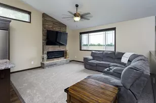 7956 325th Ave NW, Princeton, MN 55371 - Photo 6