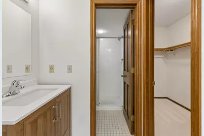 9526 Woodbridge Road, Bloomington, MN 55438 - Photo 22
