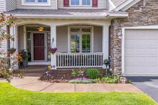 20623 Hartford Way, Lakeville, MN 55044 - Photo 2