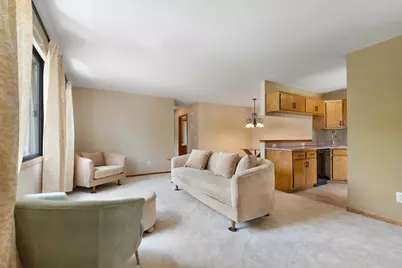 7638 13th Street N, Oakdale, MN 55128 - Photo 6