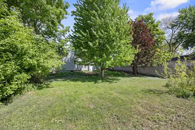 8218 Nicollet Avenue S, Bloomington, MN 55420 - Photo 16