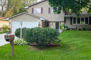 10215 39th Ave N, Plymouth, MN 55441 - Photo 1
