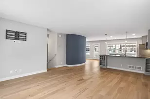 1667 Arona St, Falcon Heights, MN 55108 - Photo 6