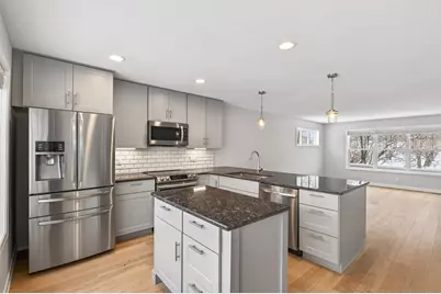 1667 Arona Street #8, Falcon Heights, MN 55108 - Photo 2