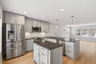 1667 Arona St, Falcon Heights, MN 55108 - Photo 2