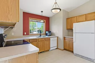125 Gloria Ave, Green Isle, MN 55338 - Photo 10