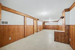 5422 Madison St NE, Fridley, MN 55421 - Photo 20