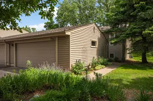 7623 Harold Ave, Golden Valley, MN 55427 - Photo 20