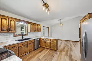 11826 Larabee Circle NE, Albertville, MN 55301 - Photo 14