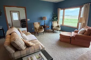 1636 Thunderbird Rd, Marshall, MN 56258 - Photo 8