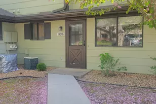 13316 Zenith Ln, Eden Prairie, MN 55346 - Photo 2