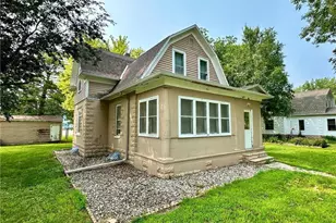 402 N 8th St, Kerkhoven, MN 56252 - Photo 2